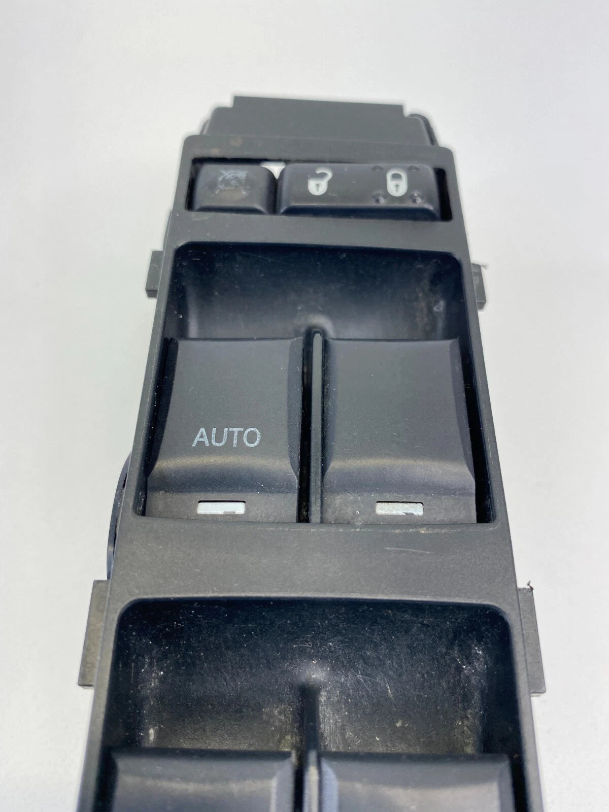 07-10 DODGE CHARGER 11-14 200 DRIVER DOOR MASTER POWER WINDOW SWITCH 04602780AA