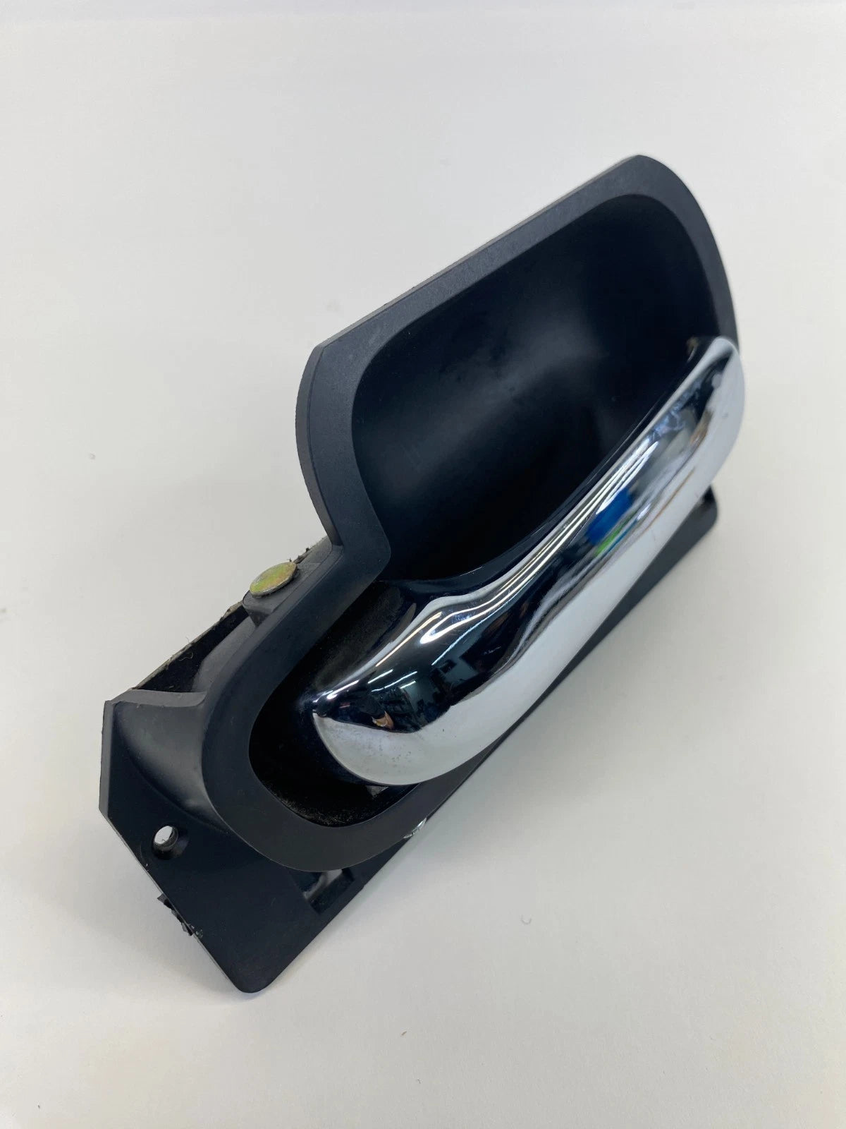 1998-2002 LINCOLN TOWN CAR REAR LEFT INTERIOR DOOR HANDLE OEM F8VB-5421819