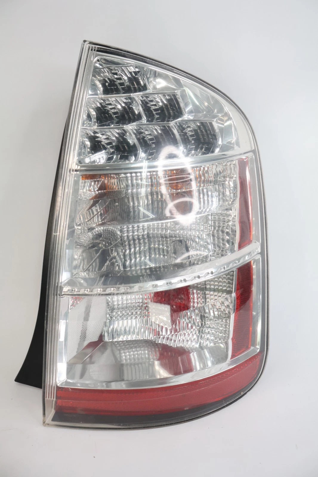 2006-2009 TOYOTA PRIUS PASSENGER SIDE TAIL LIGHT TAILLIGHT LAMP ASSEMBLY OEM
