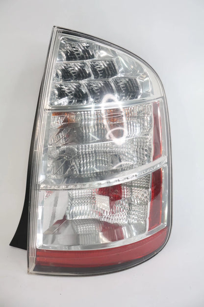 2006-2009 TOYOTA PRIUS PASSENGER SIDE TAIL LIGHT TAILLIGHT LAMP ASSEMBLY OEM