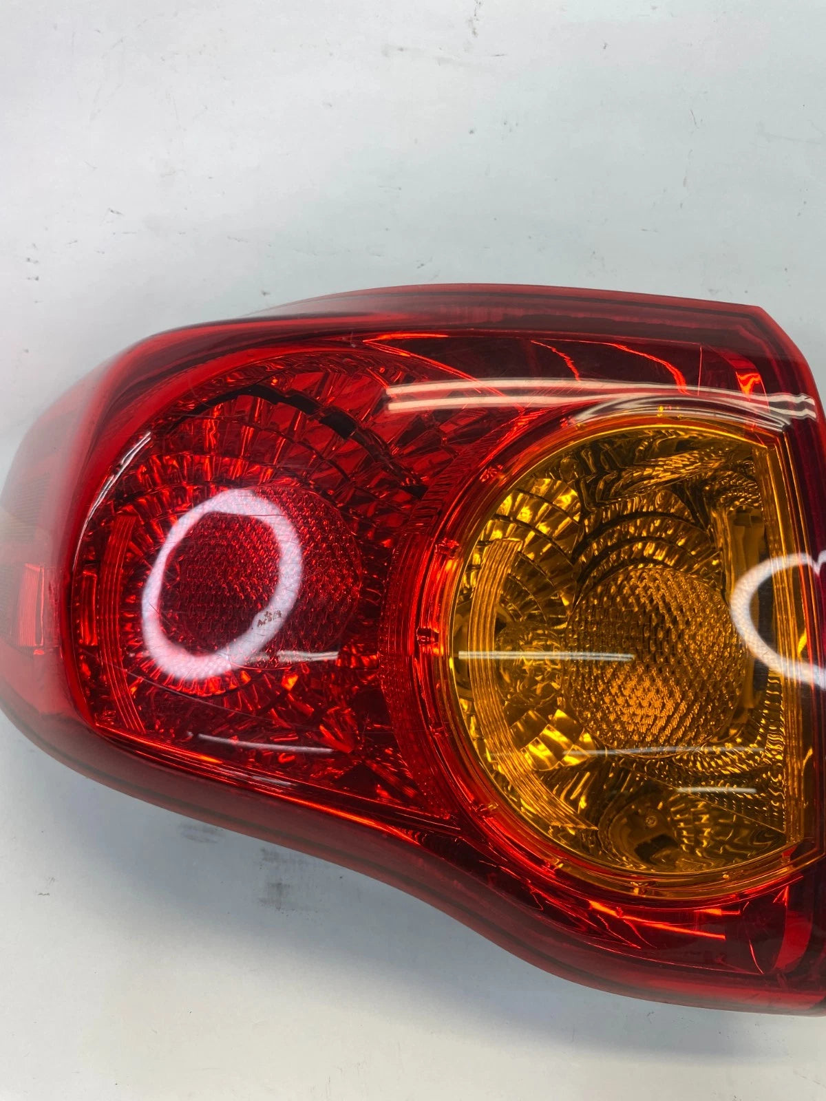 2009 2010 TOYOTA COROLLA REAR LEFT DRIVER SIDE OUTER TAILLIGHT TAIL LAMP LED OEM