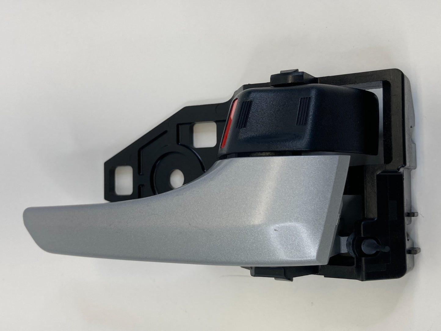 2010 2011 Toyota Prius Rear Right Side Interior Inner Door Handle Assembly OEM