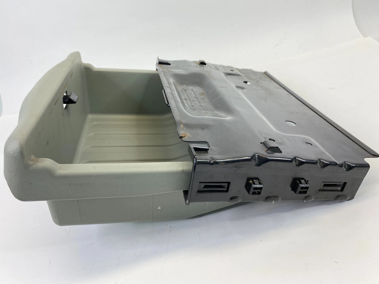 05-07 HONDA ODYSSEY FRONT RIGHT LOWER SEAT TRAY STORAGE COMPARTMENT 81395-SHJA