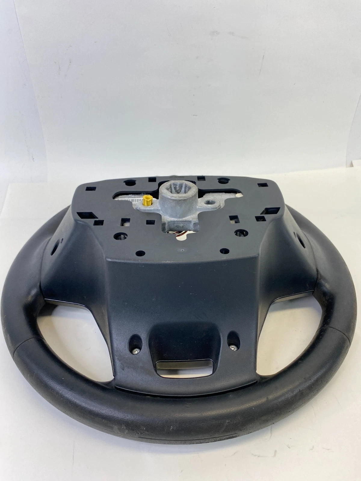 2016-2019 FORD EXPLORER 2016-2019 FORD INTERCEPTOR UTILITY STEERING WHEEL OEM