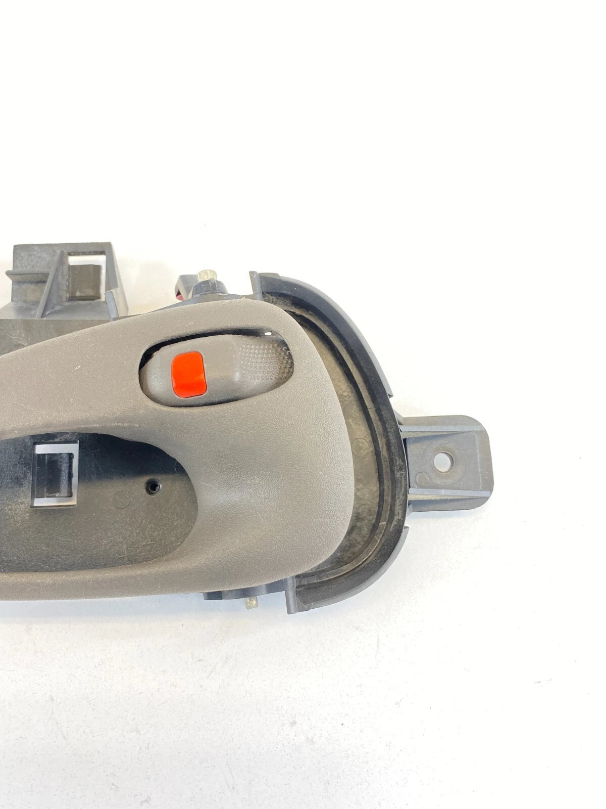 99-05 PONTIAC GRAND AM FRONT LEFT DRIVER INTERIOR INNER INSIDE DOOR HANDLE FR LH