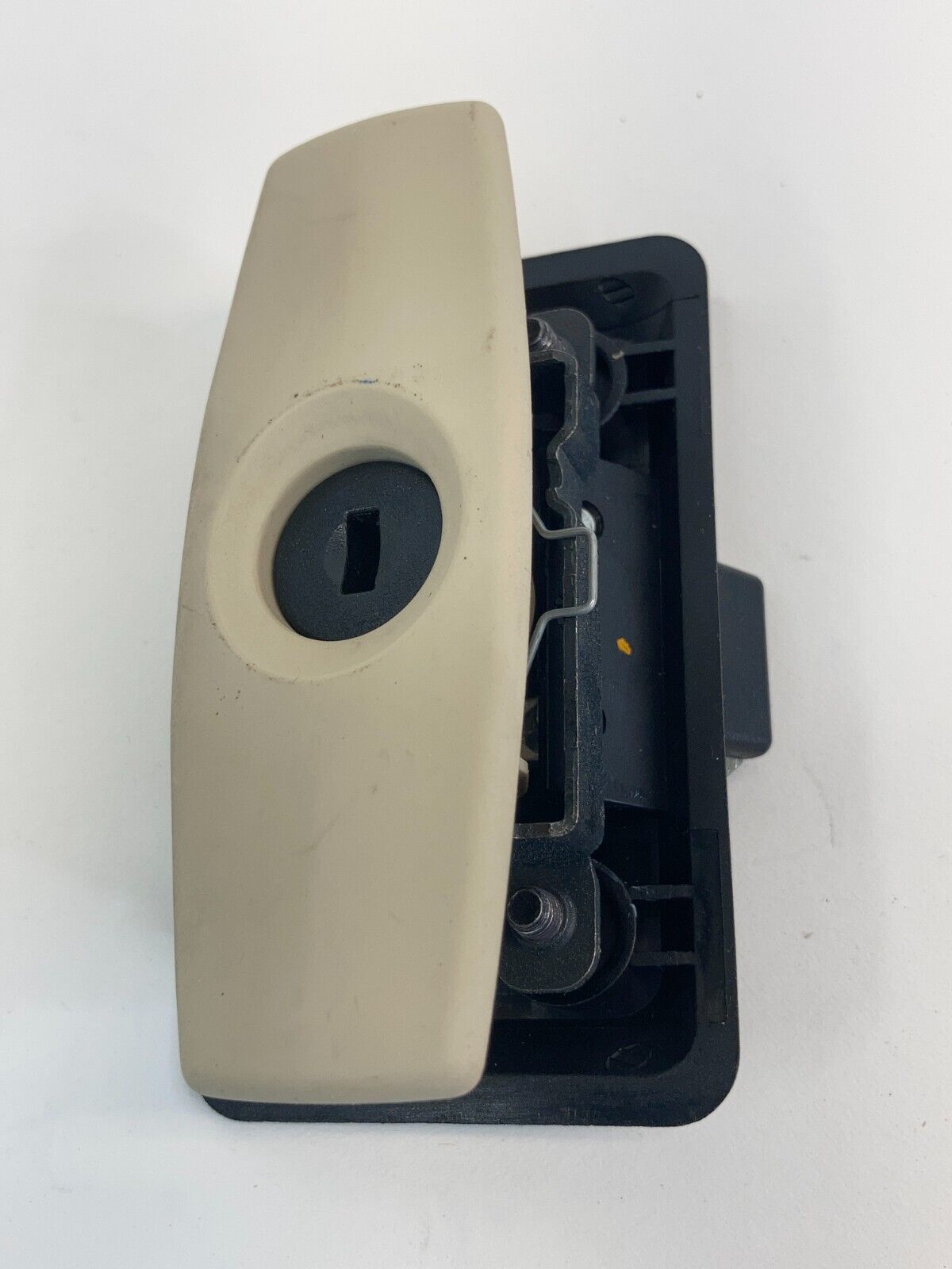 2009 2010 BMW 535i xDrive Glove Box Compartment Storage Lock Latch Handle OEM