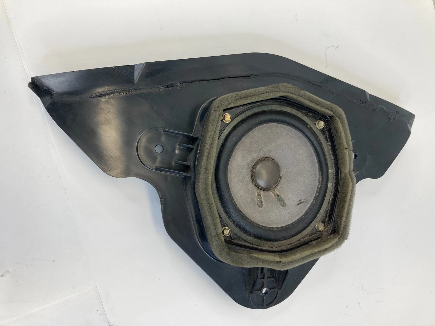 02-09 CHEVROLET TRAILBLAZER REAR RIGHT PASSENGER DOOR BOSE SPEAKER 15135033 OEM
