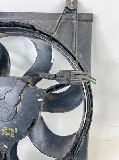 2004 04 KIA CERATO ENGINE RADIATOR COOLING FAN MOTOR ASSEMBLY 97730-2FXXX OEM