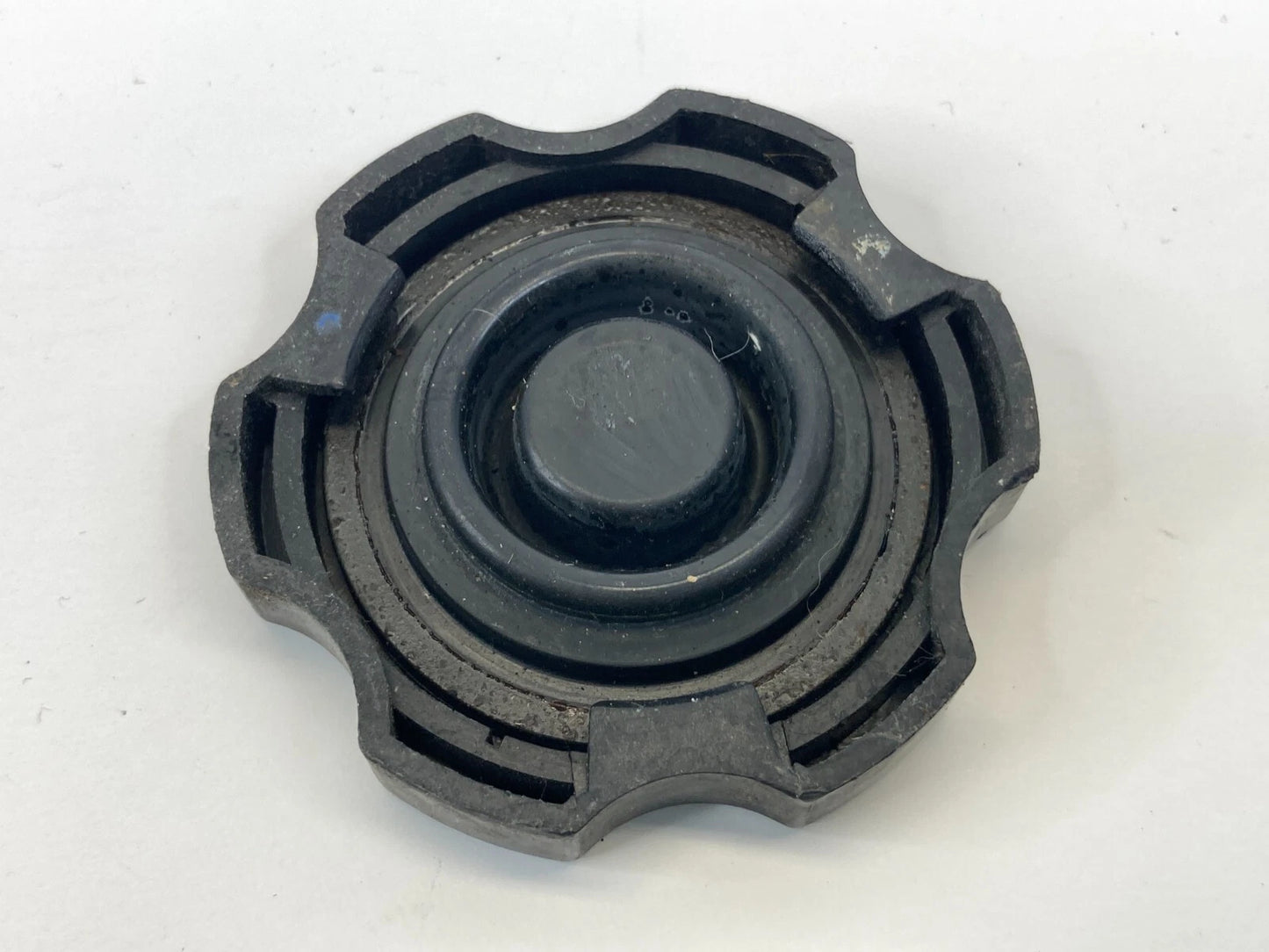 2007-2016 GMC ACADIA BRAKE FLUID MASTER CYLINDER CAP RESERVOIR OEM