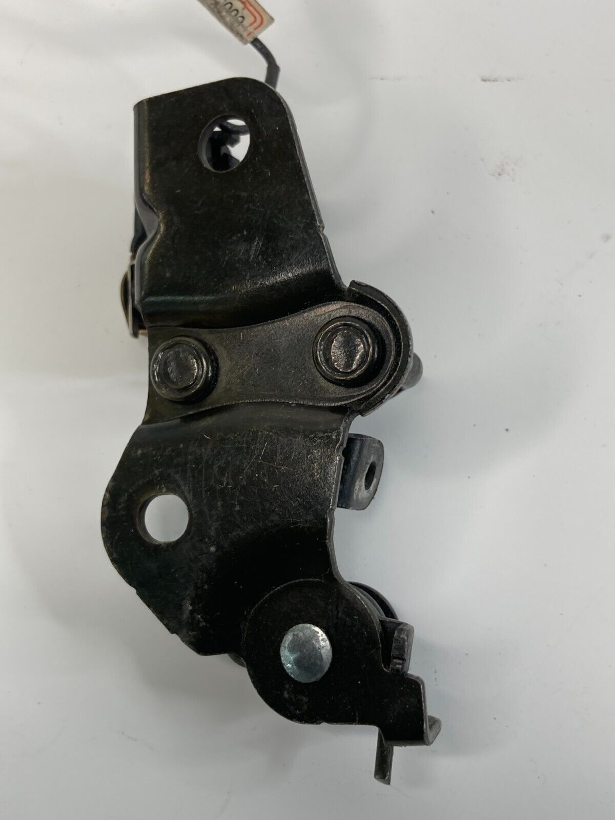 2002-2005 Hyundai Sonata Hood Lock Latch Protector W/ Cable 93230-39000 OEM