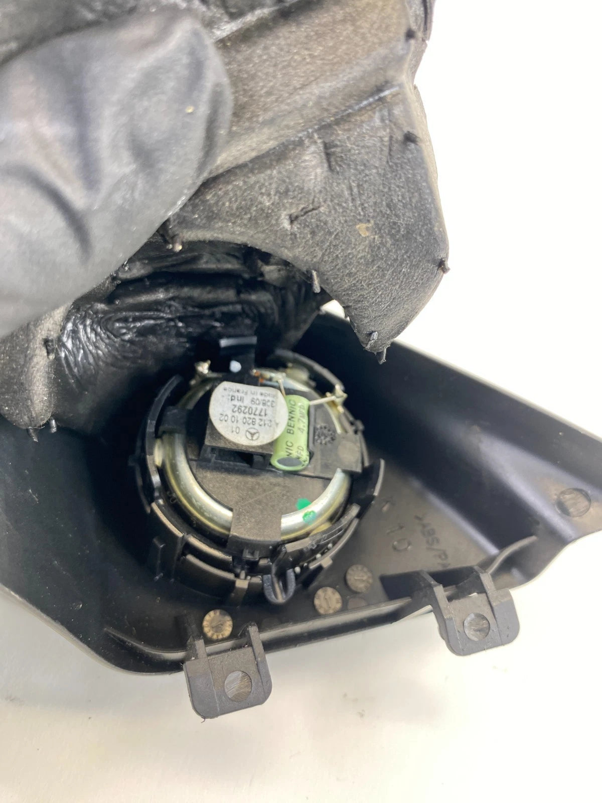 07-14 MERCEDES CL550 RIGHT FRONT DOOR PANEL SPEAKER TWEETER COVER 2166920492 OEM