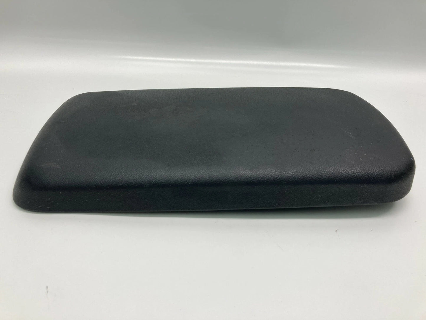 2005 2006 2007 2008 2009 2010 PONTIAC G6 CENTER CONSOLE ARMREST LID COVER OEM