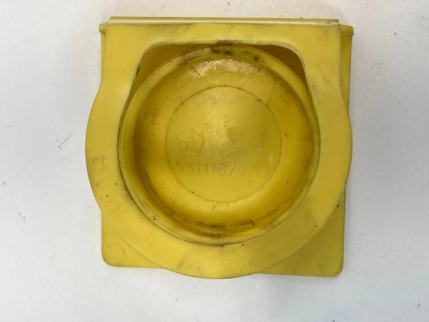 2012 2013 2014 2015 RAM CARGO VAN ENGINE RADIATOR COOLANT RESERVOIR CAP COVER