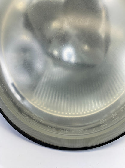 1998-2005 VW Volkswagen Beetle Front Right Headlight Headlamp 1C0-941-006K