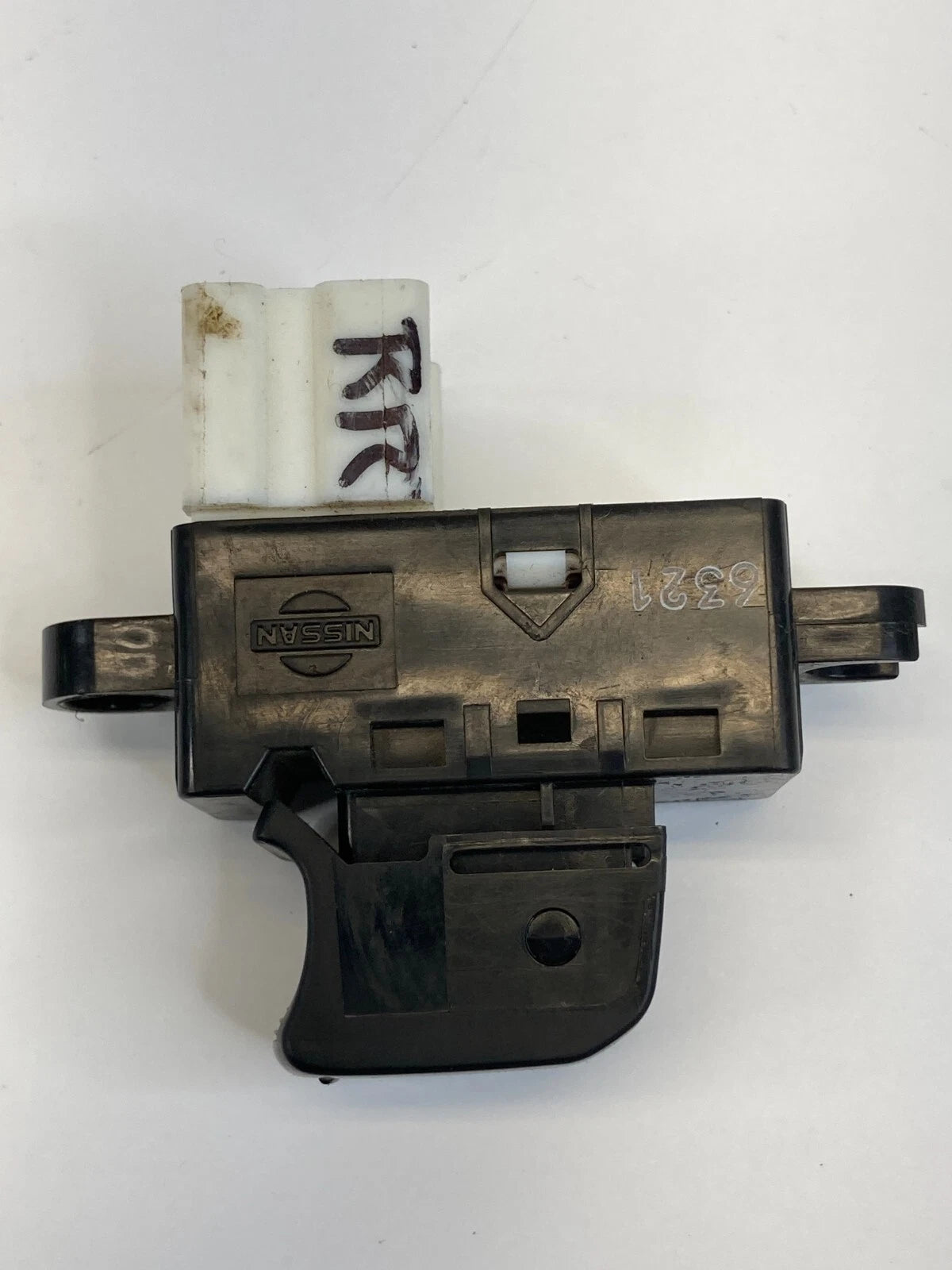 2004-2008 NISSAN MAXIMA REAR RIGHT BACK DOOR WINDOW CONTROL SWITCH BUTTON OEM