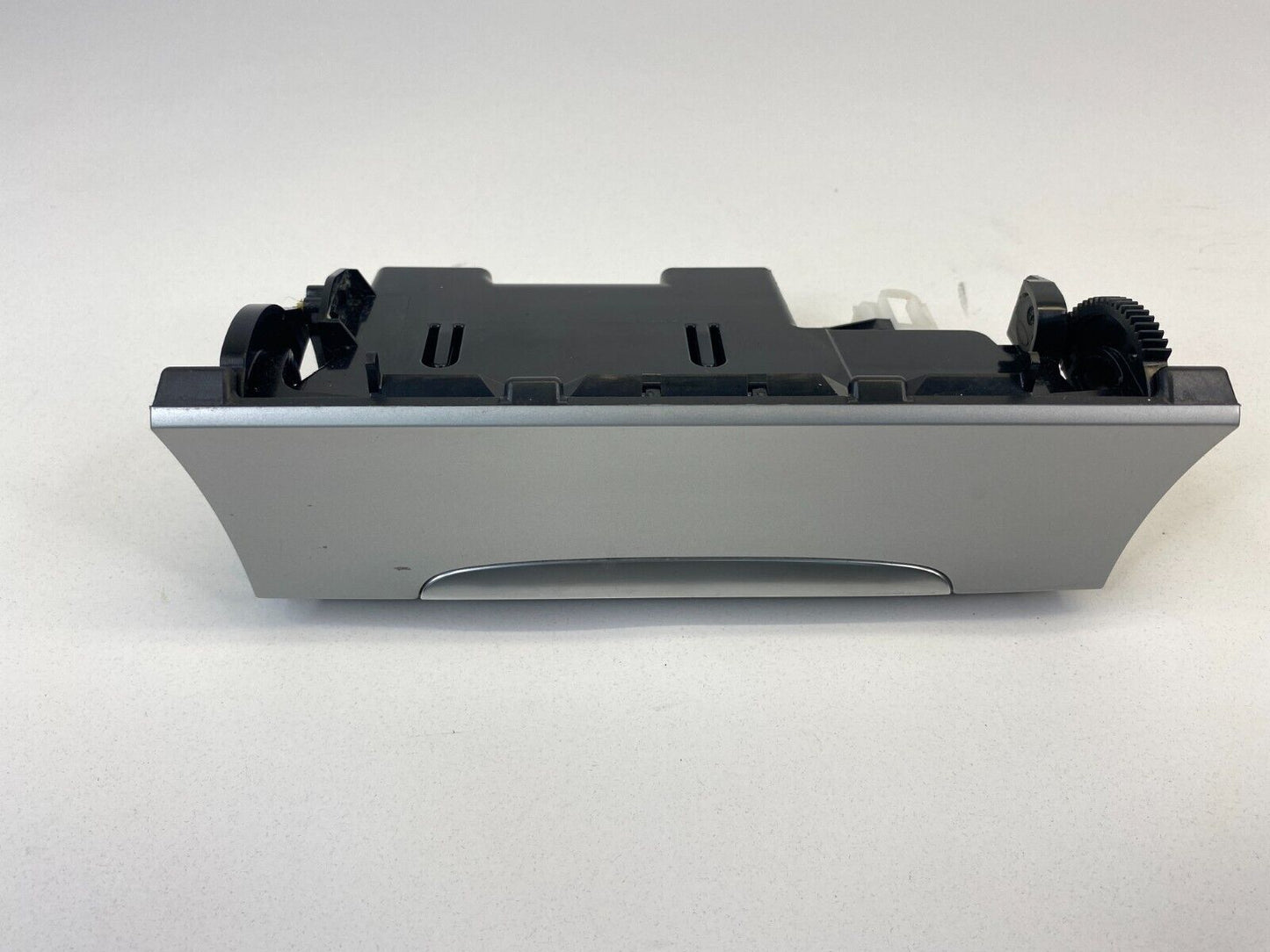 06 07 08 09 10 Volkswagen Passat Center Console Ashtray Power Outlet 3C0863284