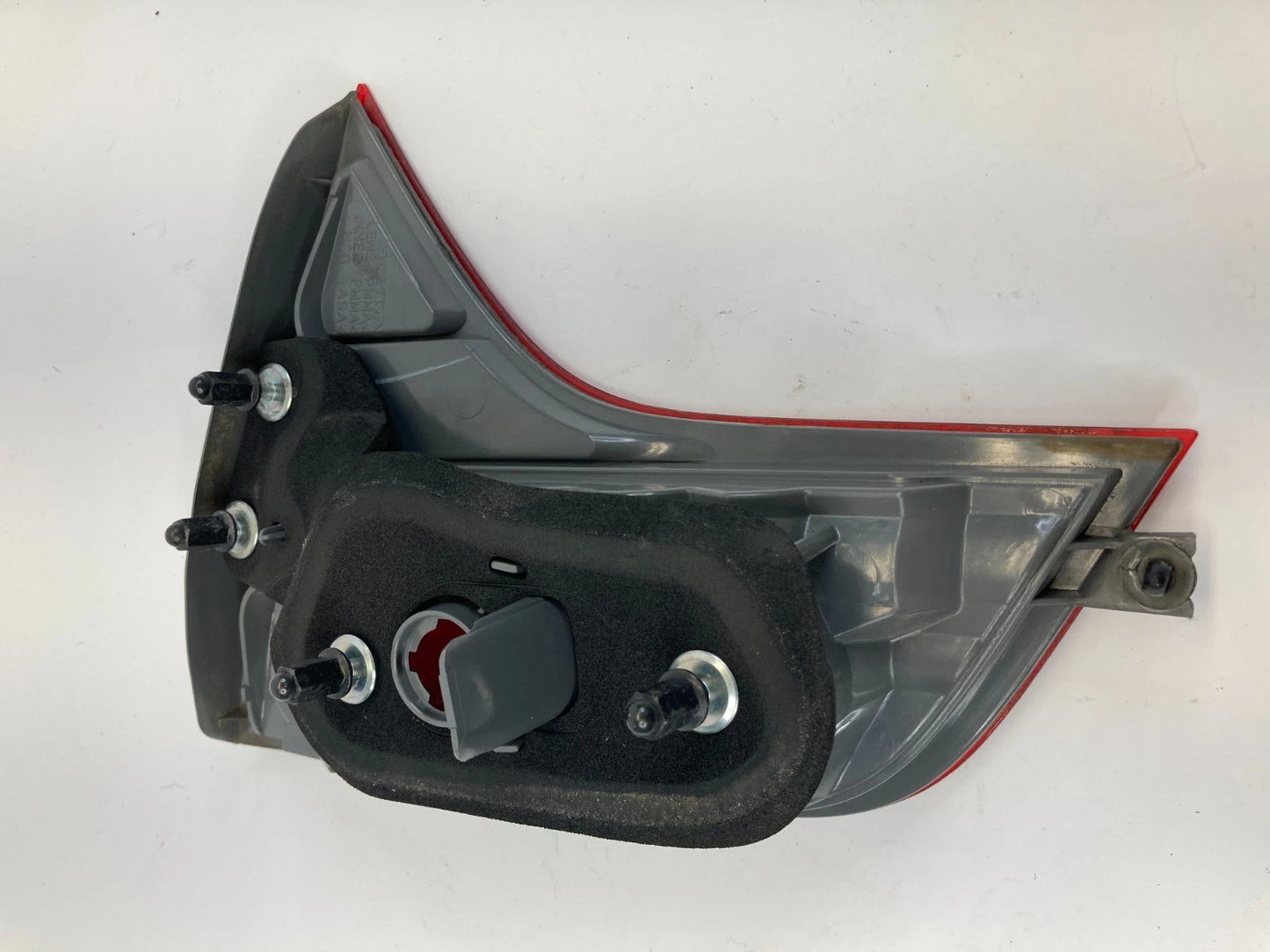06-11 HONDA CIVIC SEDAN DRIVER SIDE INNER TRUNK TAIL LIGHT LAMP LEFT TAILLIGHT