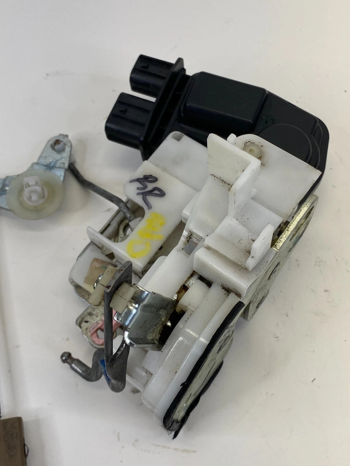 2003-2008 HONDA PILOT REAR RIGHT SIDE DOOR POWER LOCK LATCH ACTUATOR ASSY