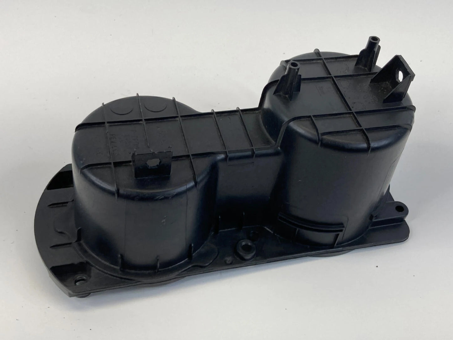 2016 CHEVROLET CRUZE LIMITED FRONT CENTER CONSOLE DUAL CUPHOLDER CUP HOLDER OEM