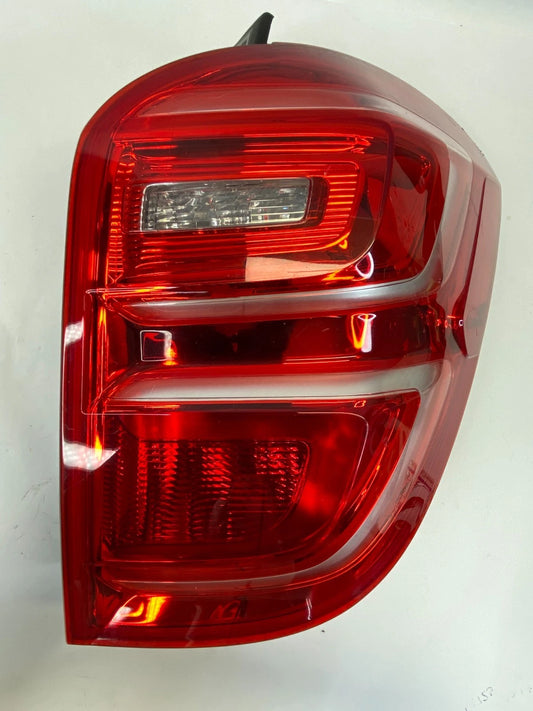2016 2017 CHEVROLET EQUINOX TAIL LIGHT LAMP RIGHT PASSENGER SIDE OUTER OEM