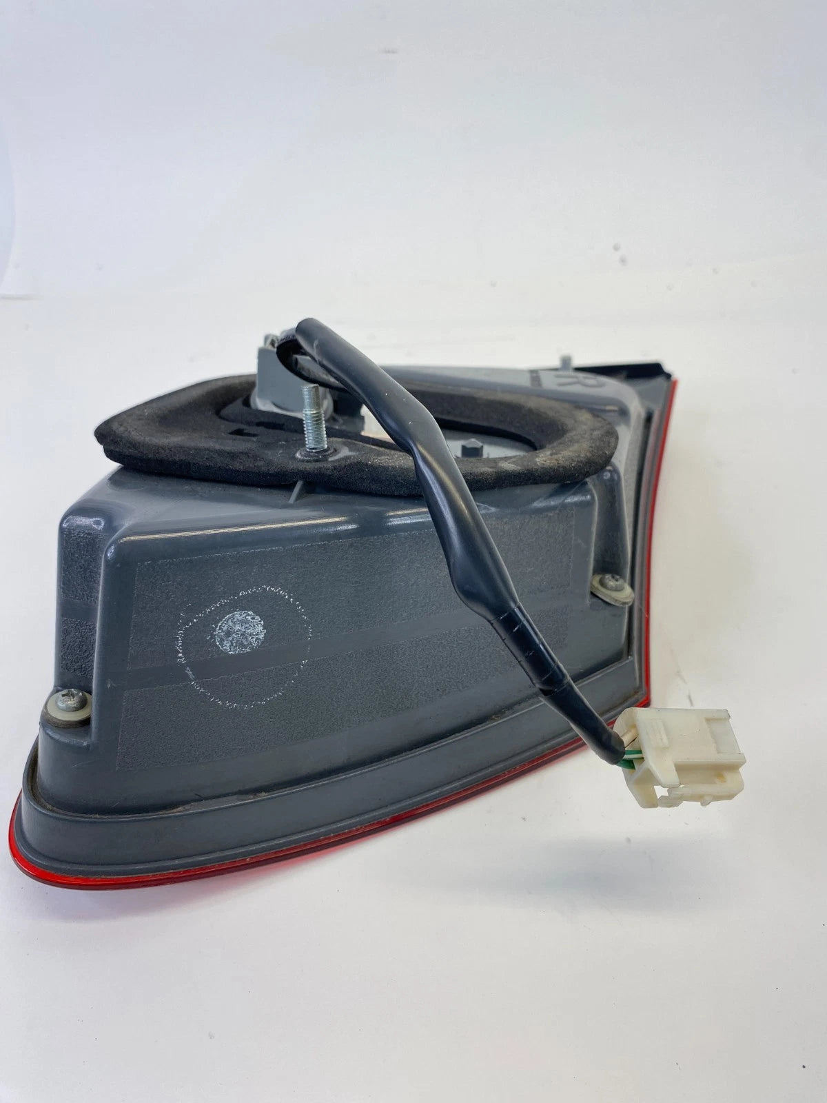 2007-2011 LEXUS GS350 REAR RIGHT SIDE TRUNK LID INNER TAILLIGHT TAIL LAMP OEM