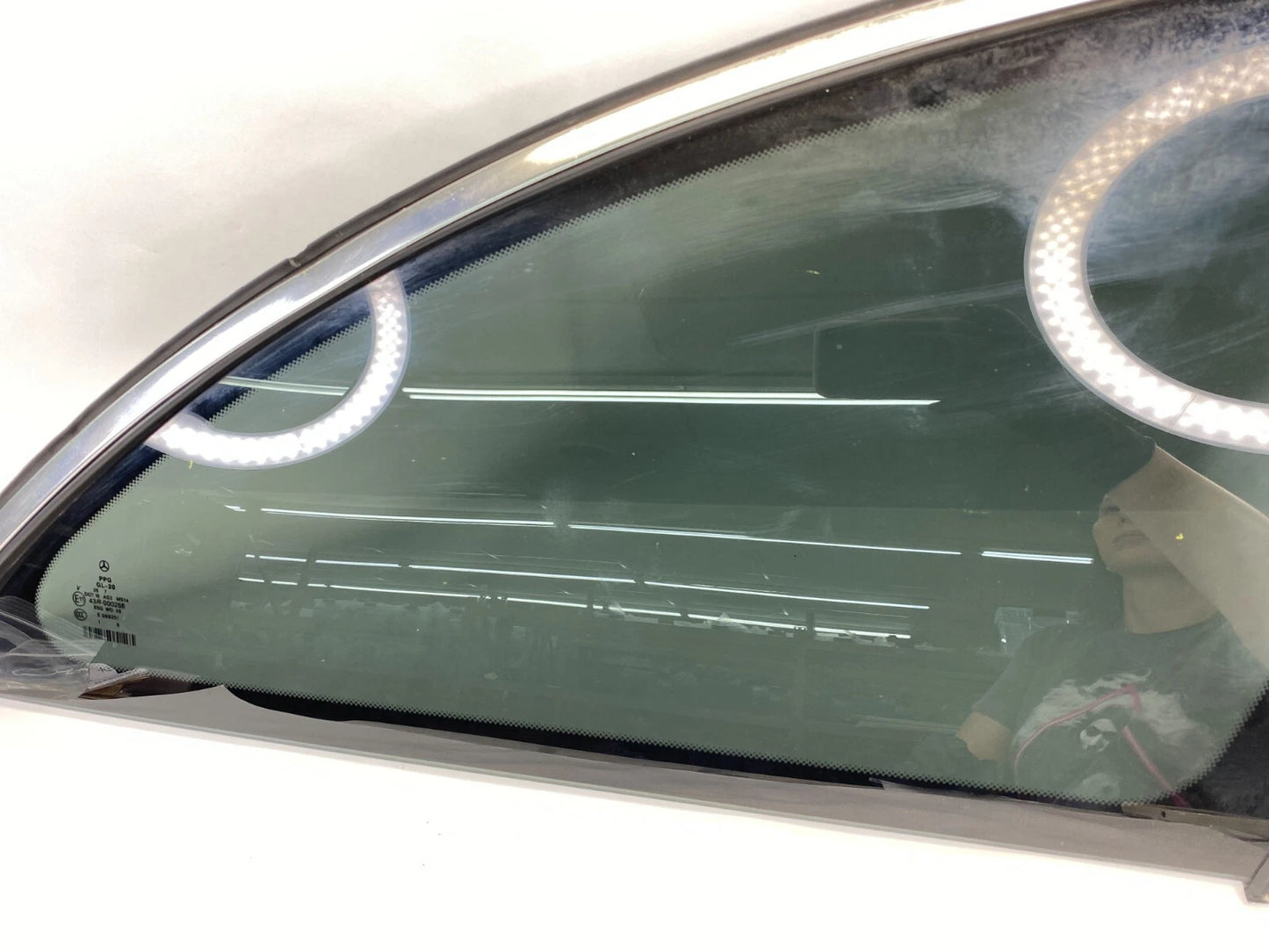 2006-2012 MERCEDES-BENZ R350 REAR RIGHT SIDE DOOR QUARTER VENT WINDOW GLASS OEM