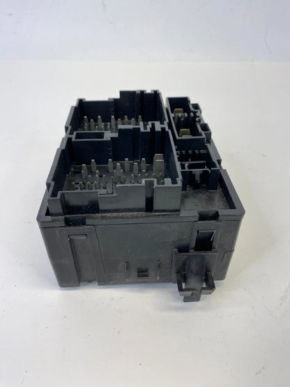 2011-2020 DODGE JOURNEY 3.6L INTELLIGENT POWER FUSE BOX MODULE 68068355AD OEM