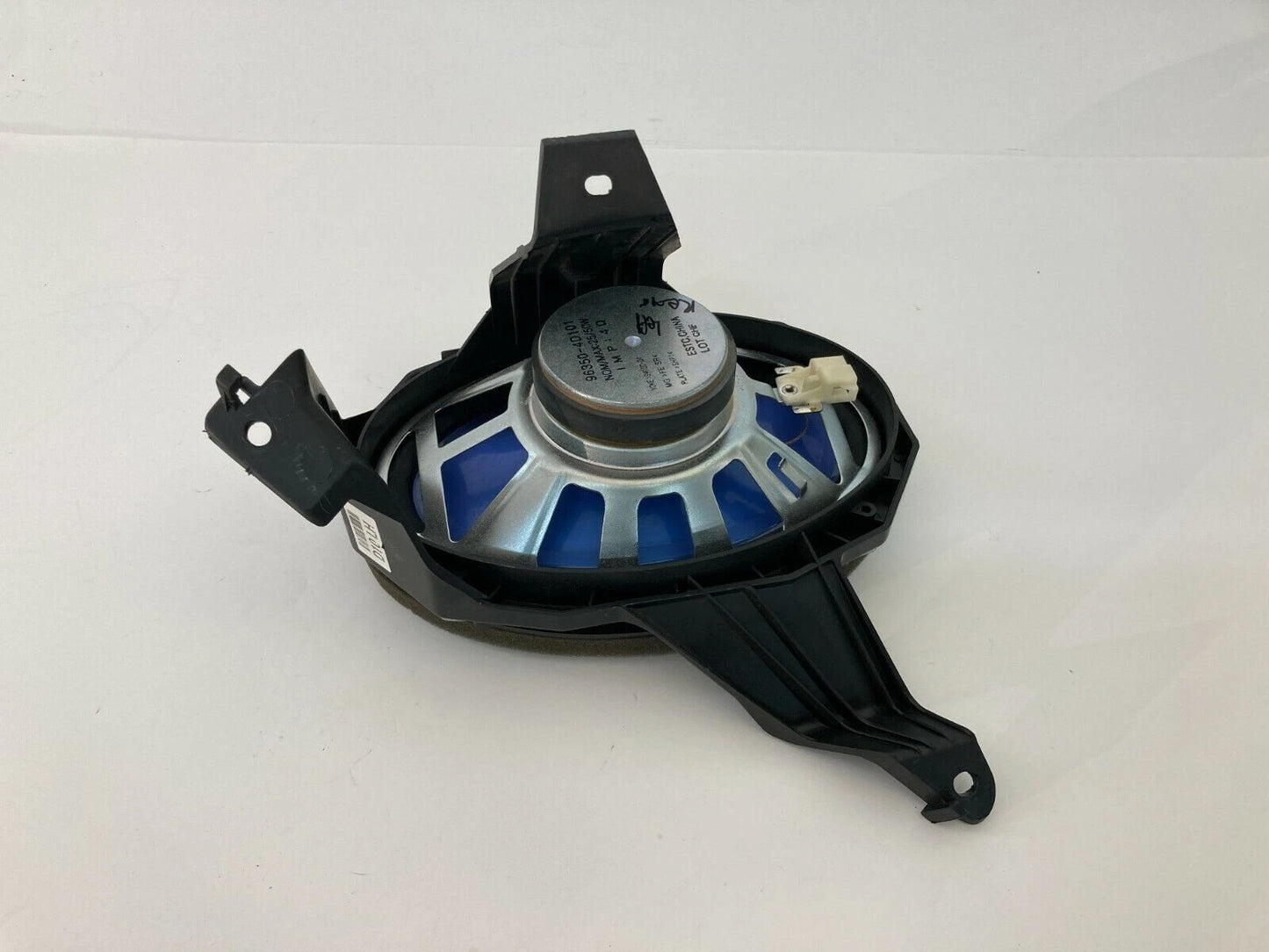 2007 2008 HYUNDAI ENTOURAGE REAR QUARTER LEFT SPEAKER ASSEMBLY 96350-4D001 OEM