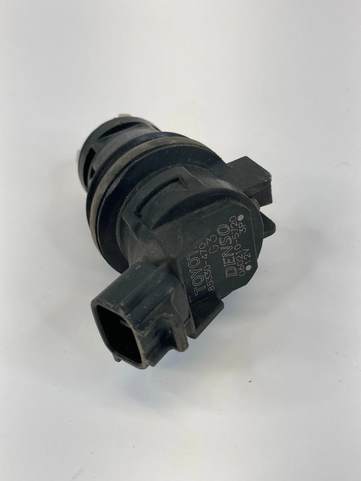 2011-2015 Toyota Prius Front Windshield Washer Fluid Pump 85330-47010 OEM