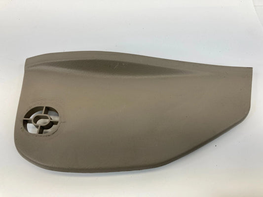 2003-2009 KIA SORENTO FRONT RIGHT DASH END CAP COVER TRIM PANEL LID 847303E000