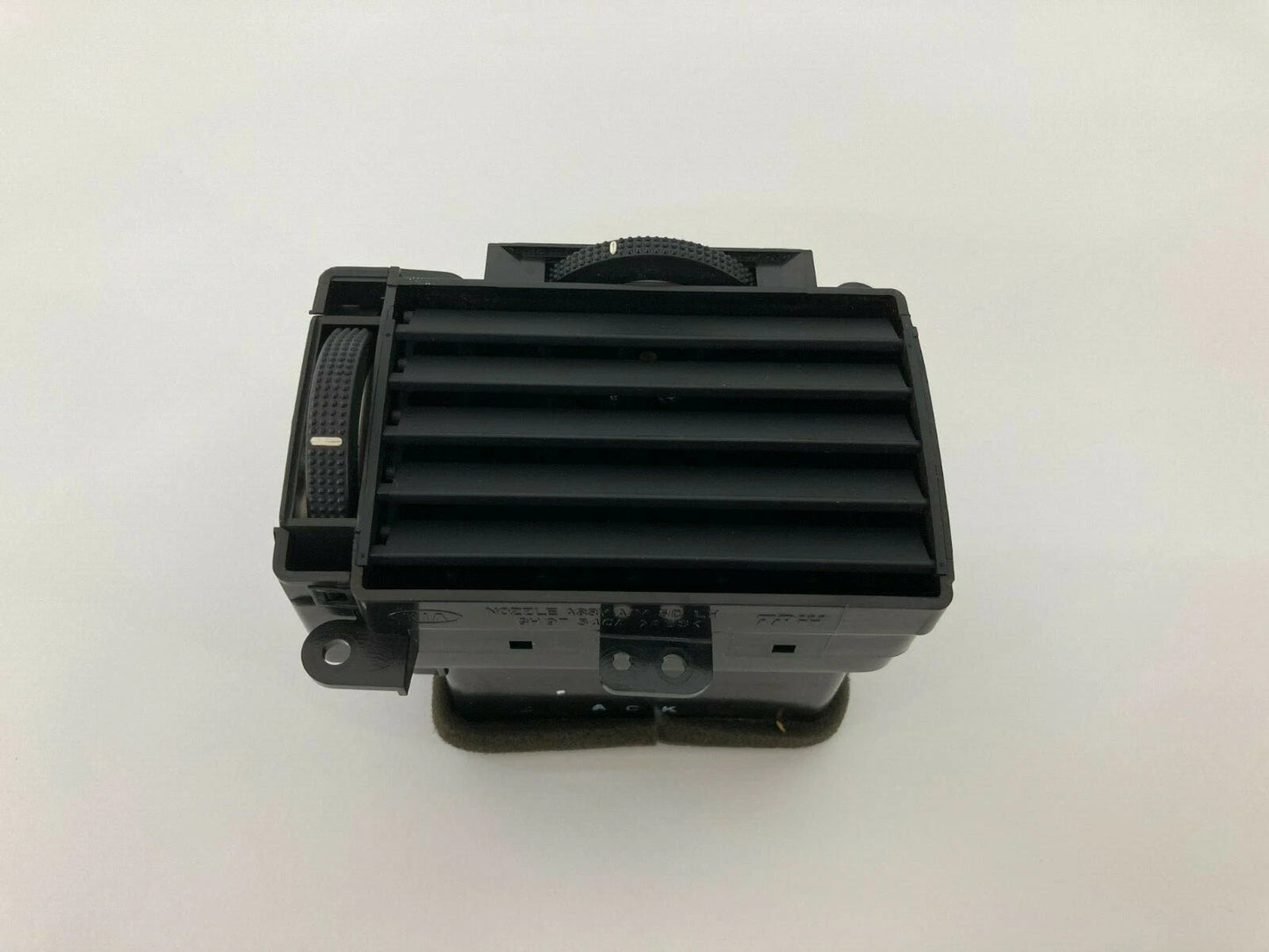 2004 2005 2006 KIA AMANTI DASH LEFT DRIVER SIDE A/C AC AIR VENT GRILLE OEM