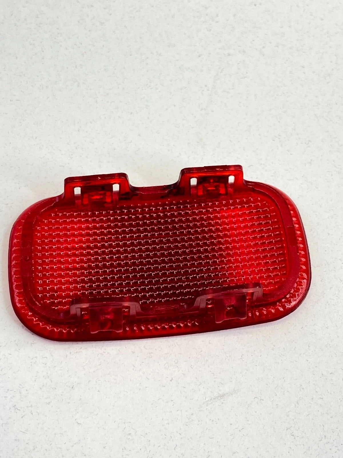 03-06 MERCEDES-BENZ E500 FRONT RIGHT DOOR COURTESY LIGHT LAMP LENS A2118250510