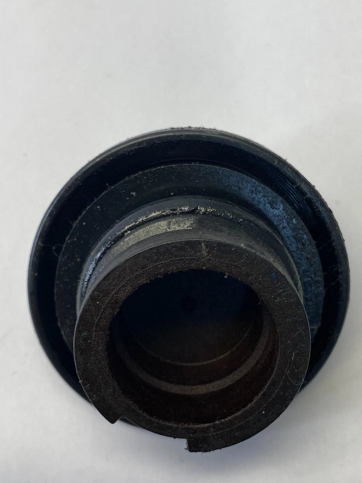 2011-2017 CHEVROLET EQUINOX 2.4L L4 ENGINE OIL FILLER CAP TOP COVER ASSY OEM