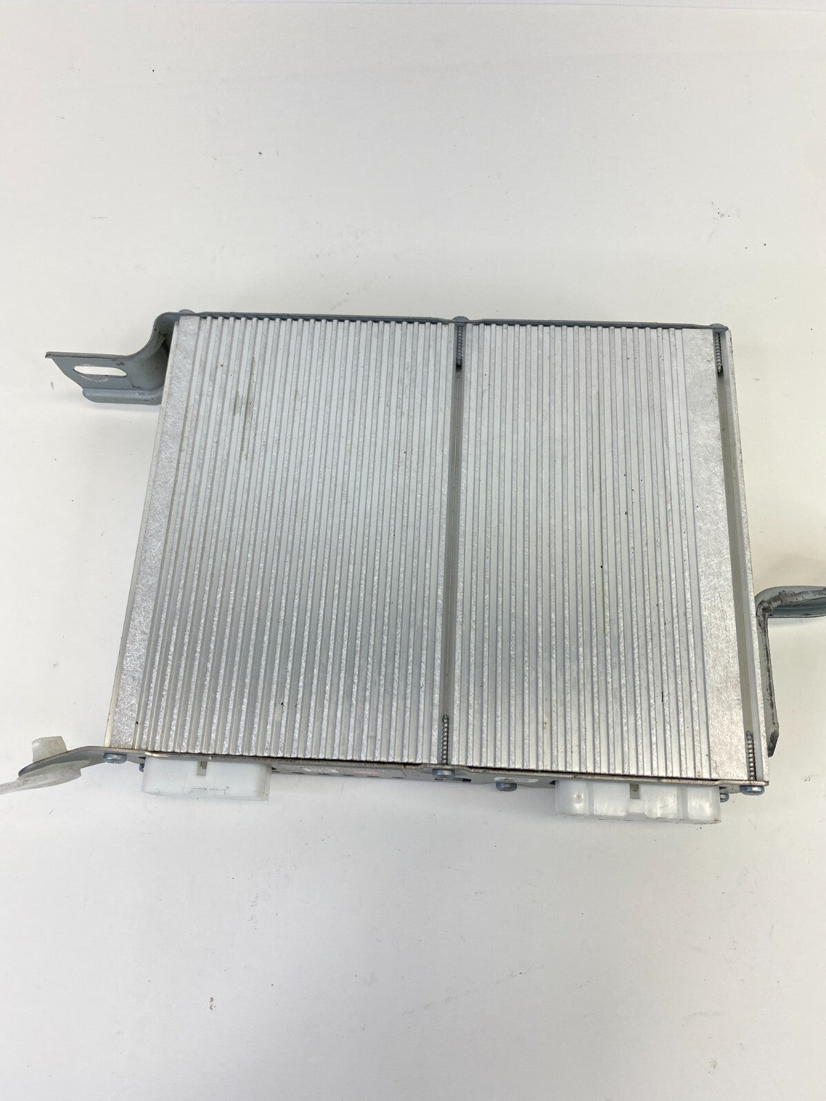 2004-2006 Toyota Camry Radio Audio Amplifier Sound System AMP 86280-AA074