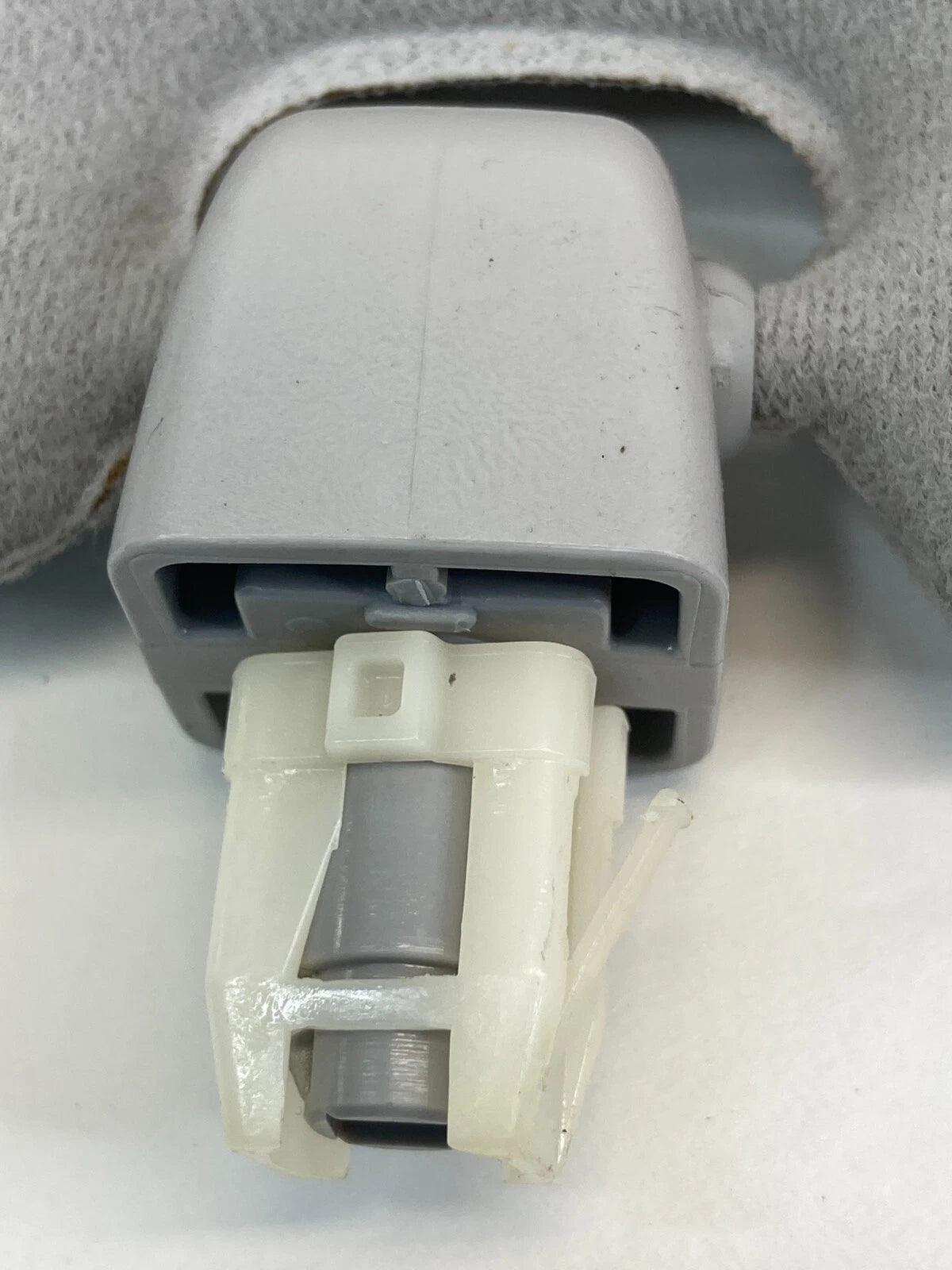 2002 2003 LEXUS ES300 RIGHT PASSENGER SUNVISOR SUN VISOR SHADE GRAY RH