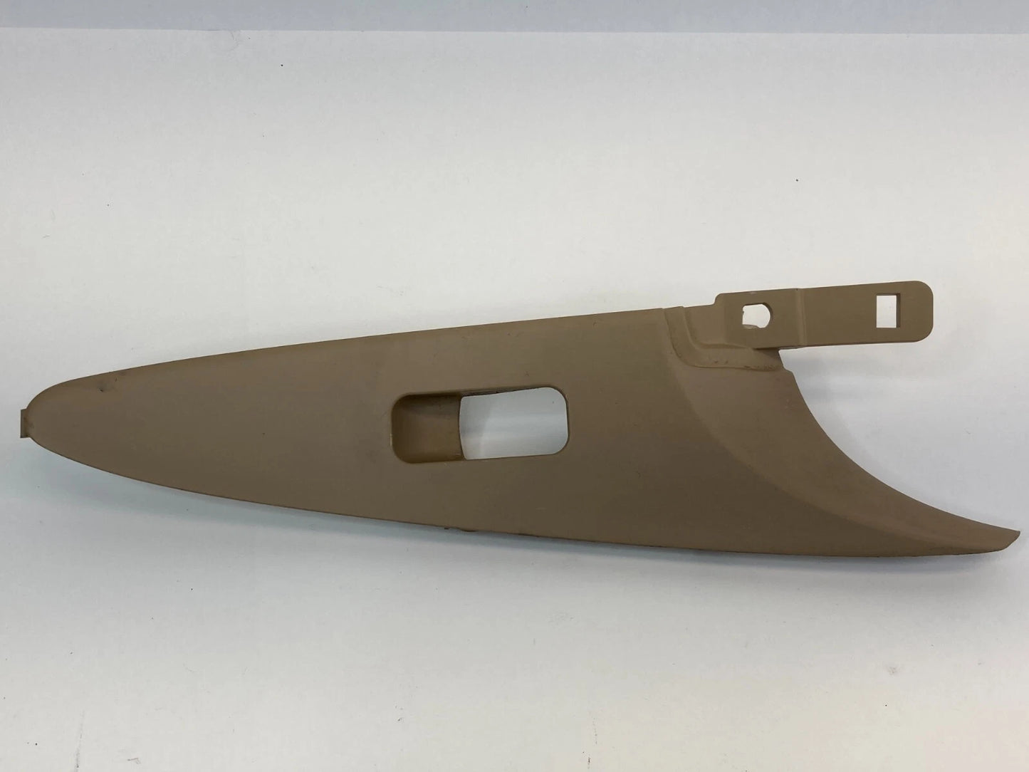 2011-2014 HYUNDAI SONATA REAR LEFT SIDE DOOR WINDOW SWITCH TRIM BEZEL 935813S000