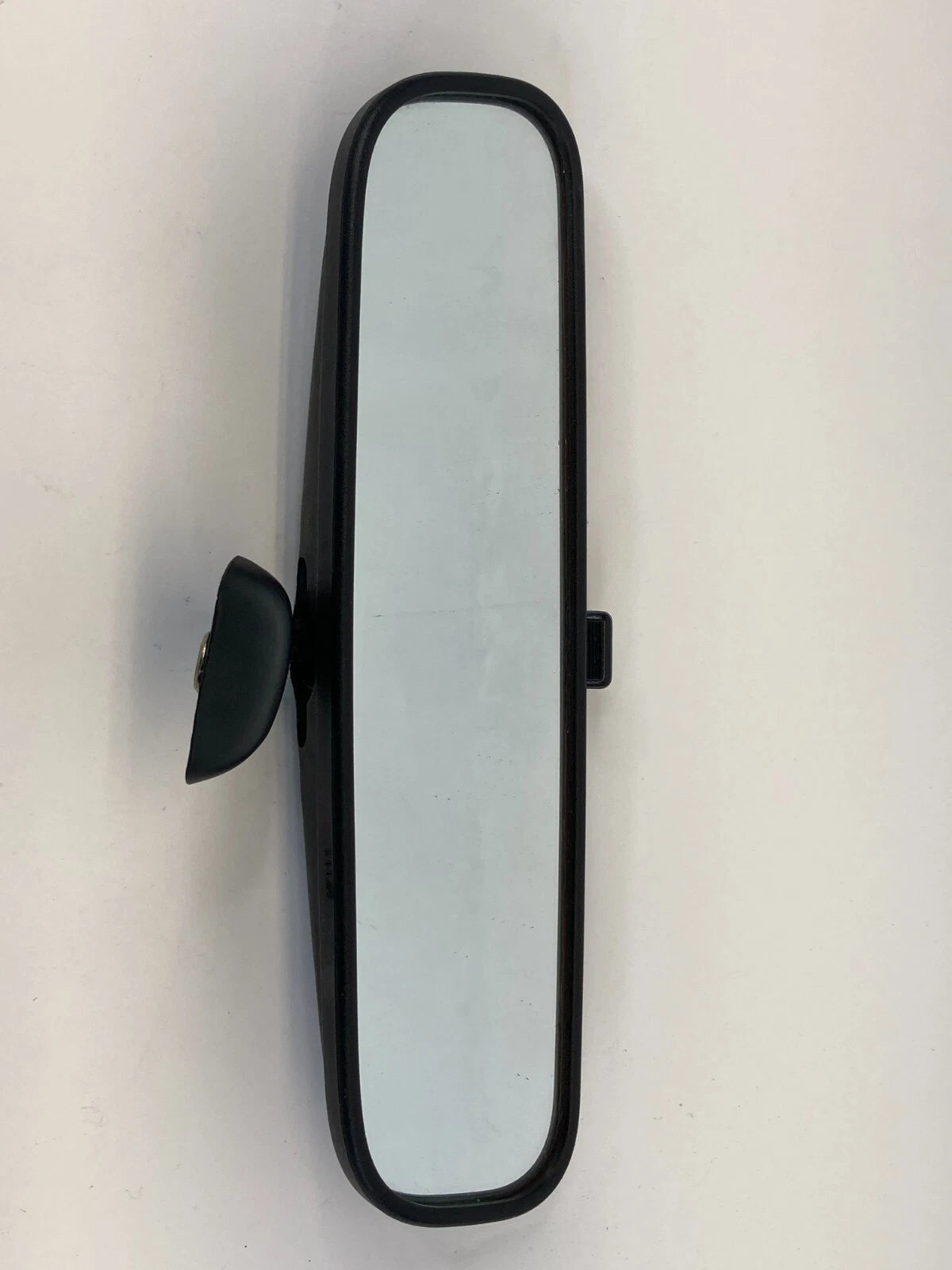 2004-2009 KIA SPECTRA SEDAN 4-DR WINDSHIELD REAR VIEW INTERIOR MIRROR E13010082