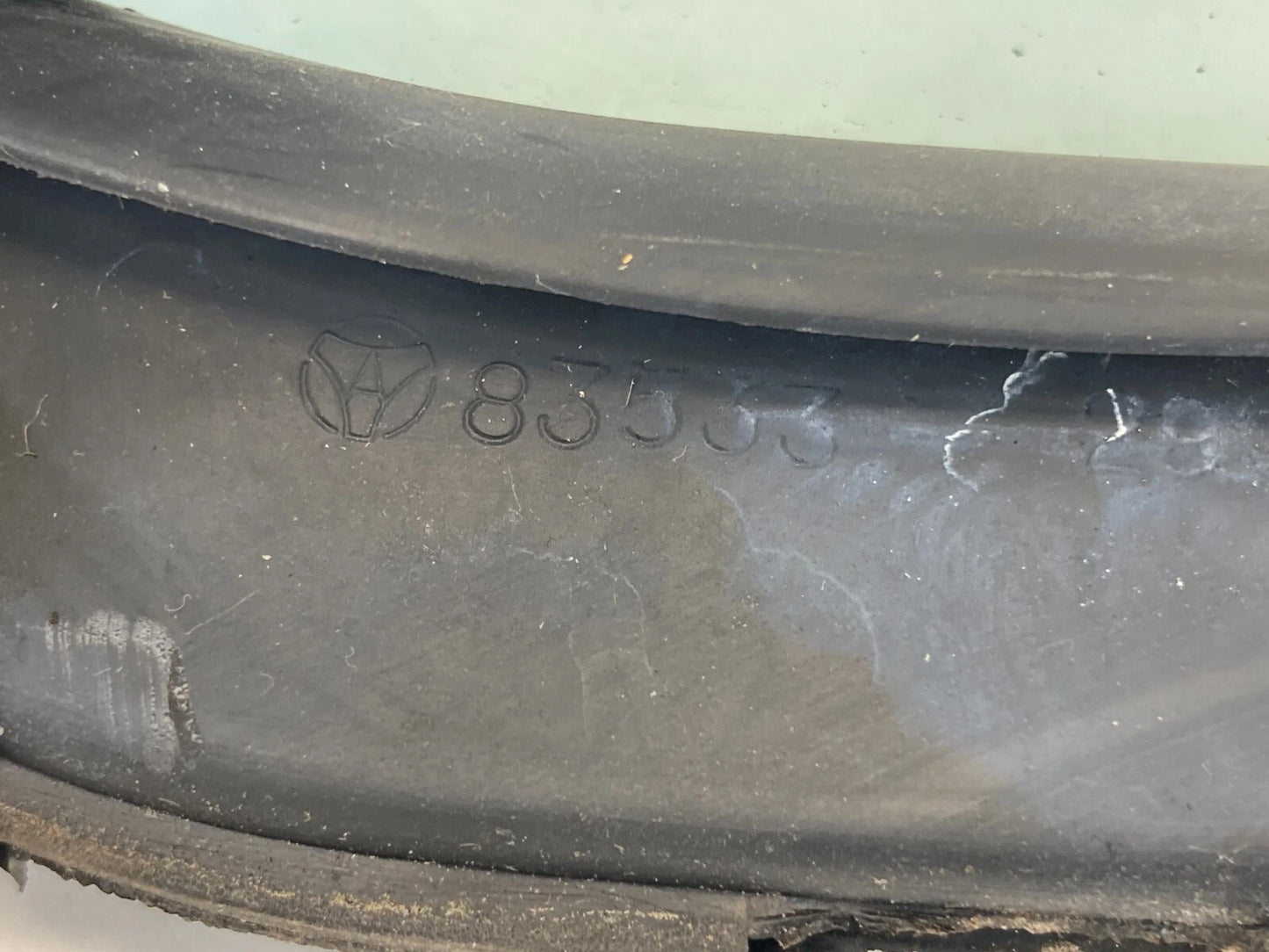 1996-2000 HYUNDAI ELANTRA LH REAR LEFT DRIVER DOOR VENT GLASS 43R001234 OEM