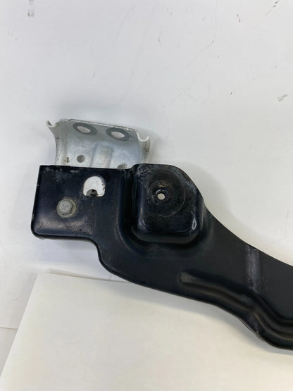 2012-2016 CHEVROLET SONIC FRONT GRILLE BUMPER MOUNT BRACKET SUPPORT 95026539 OEM