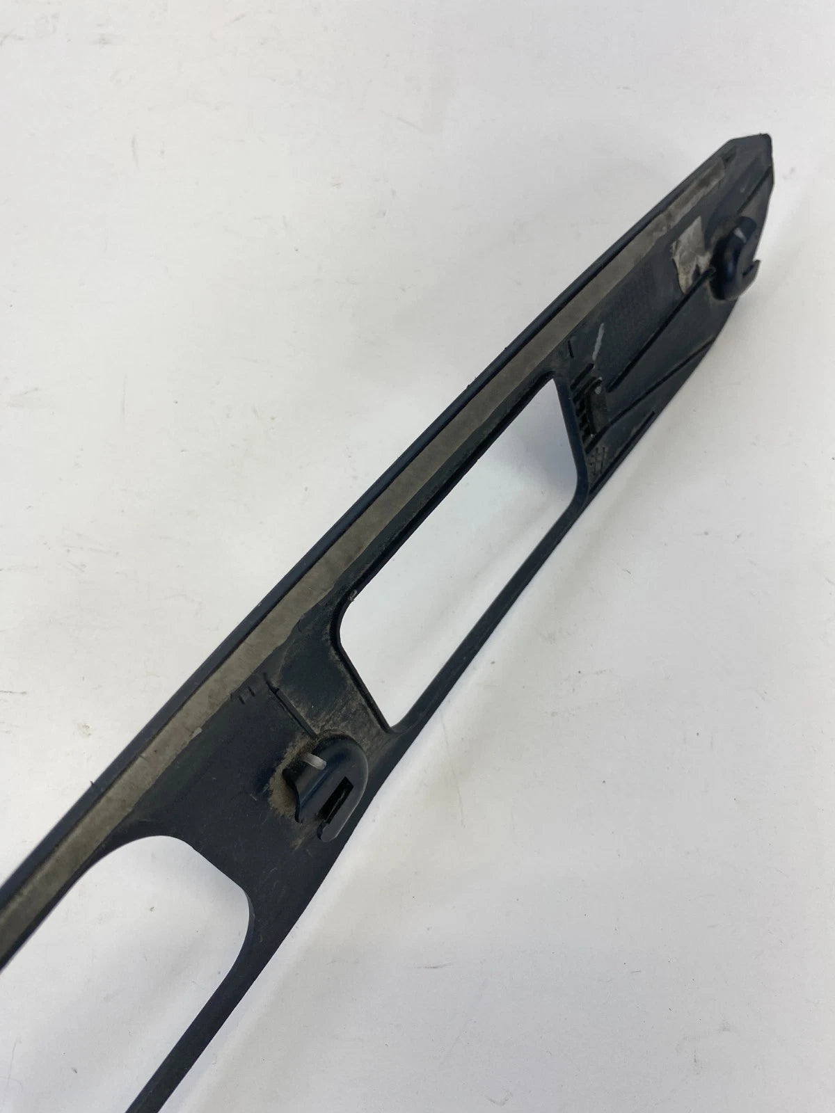 14-19 TOYOTA COROLLA REAR TRUNK TRIM GARNISH LICENSE PLATE PANEL OEM 7582702030