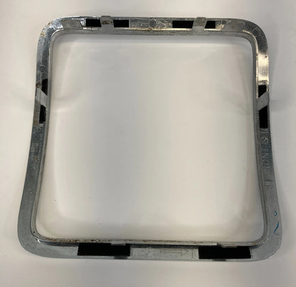 05-10 JEEP GRAND CHEROKEE CENTER CONSOLE SHIFTER BEZEL TRIM BEZEL C85015JN05TRMA