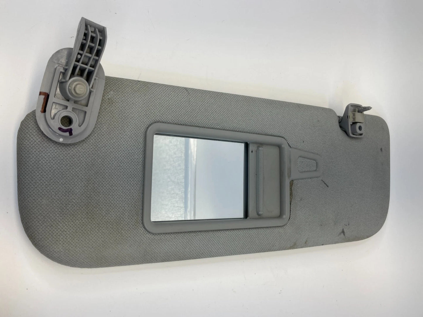 2011-2013 HYUNDAI ELANTRA SEDAN LEFT RIGHT DRIVER PASSENGER SUN VISOR PAIR OEM