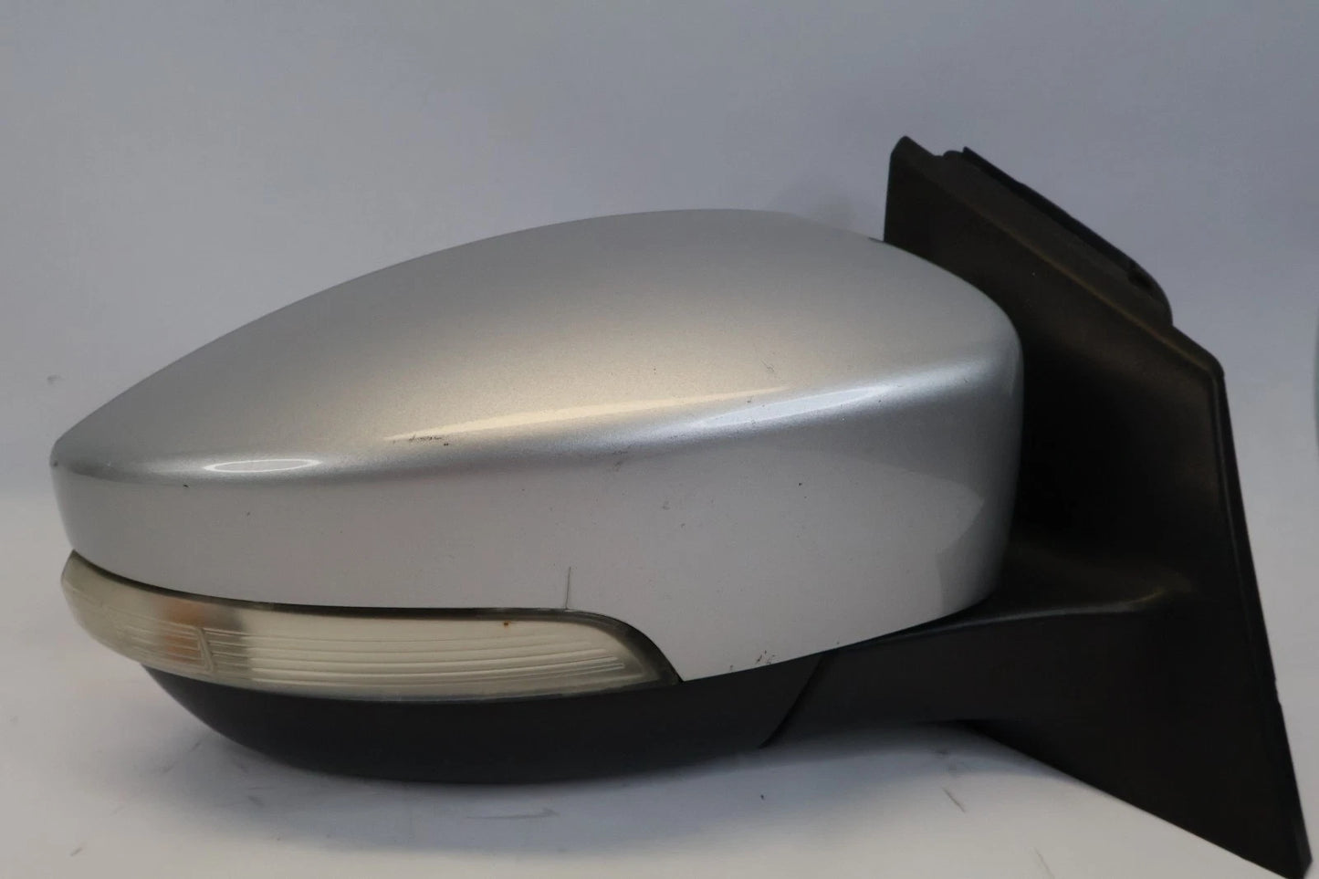 15-18 FORD FOCUS PASSENGER RIGHT SIDE MIRROR POWER SIGNAL OEM F1EB17682CC5APF