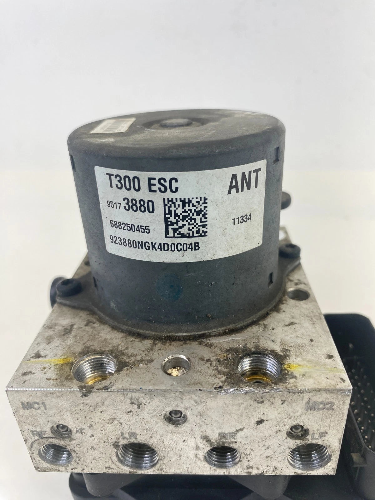 2012 2013 CHEVROLET SONIC 1.8L L4 AT ABS ANTI LOCK BRAKE PUMP MODULE 95173880