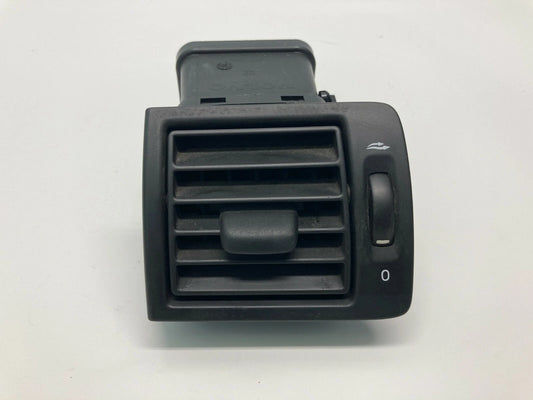 04-07 VOLVO S40 DASHBOARD LEFT DRIVER SIDE AC HEATER AIR VENT GRILLE LH Y01102