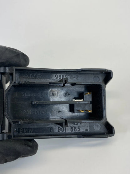 2003-2009 LAND ROVER RANGE ROVER DIAGNOSTIC OBD PLUG PORT COVER TRIM 6901665 OEM