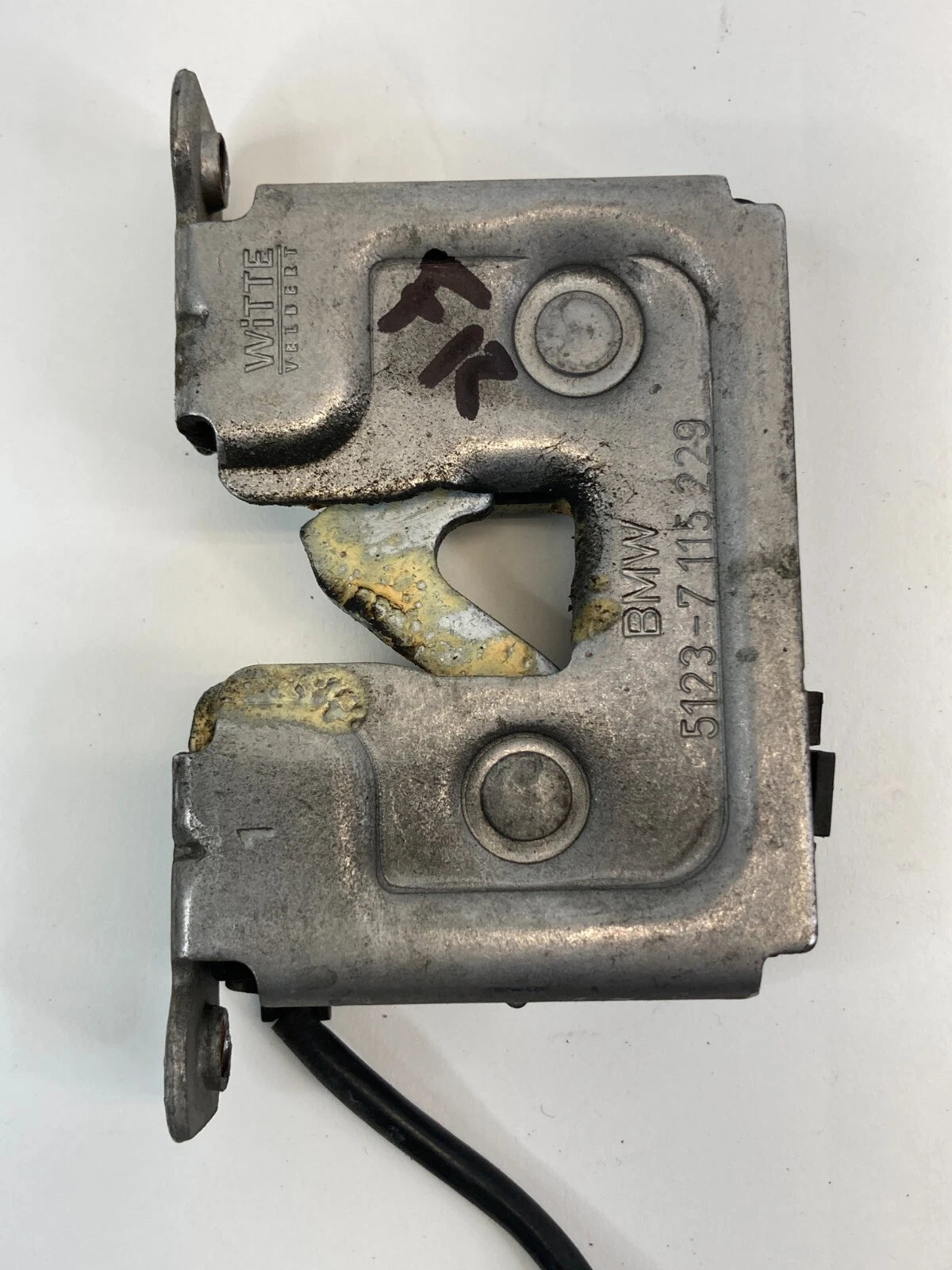 2006 BMW 330I 325I FRONT RIGHT HOOD LOCK LATCH RELEASE ACTUATOR 5123-7115229
