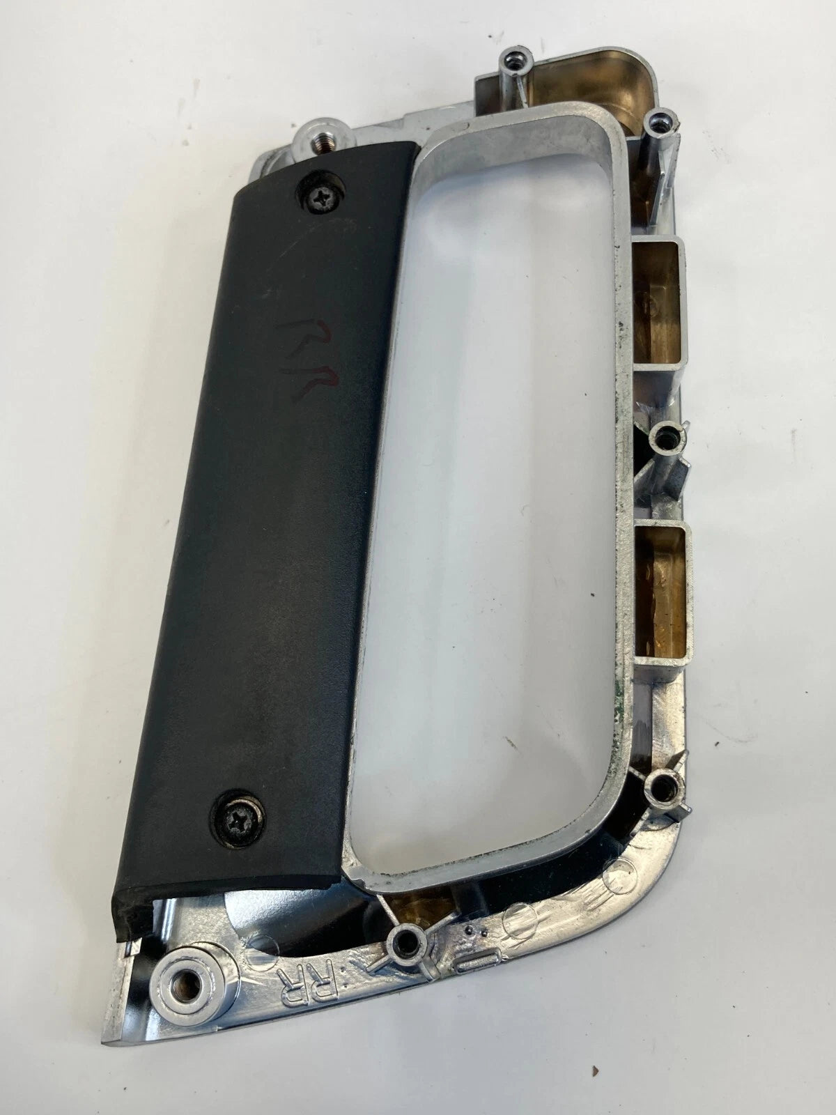 12-15 CHEVROLET CAPTIVA SPORT REAR RIGHT SIDE INNER DOOR PULL HANDLE TRIM OEM