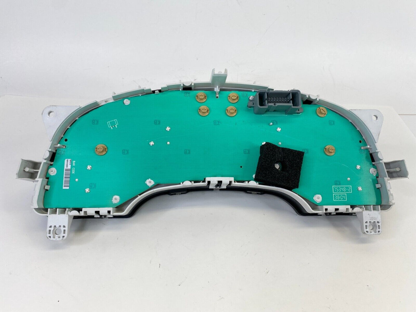 04-06 Saturn Vue Dash Instrument Cluster Speedometer Gauges UNK Miles 22723716