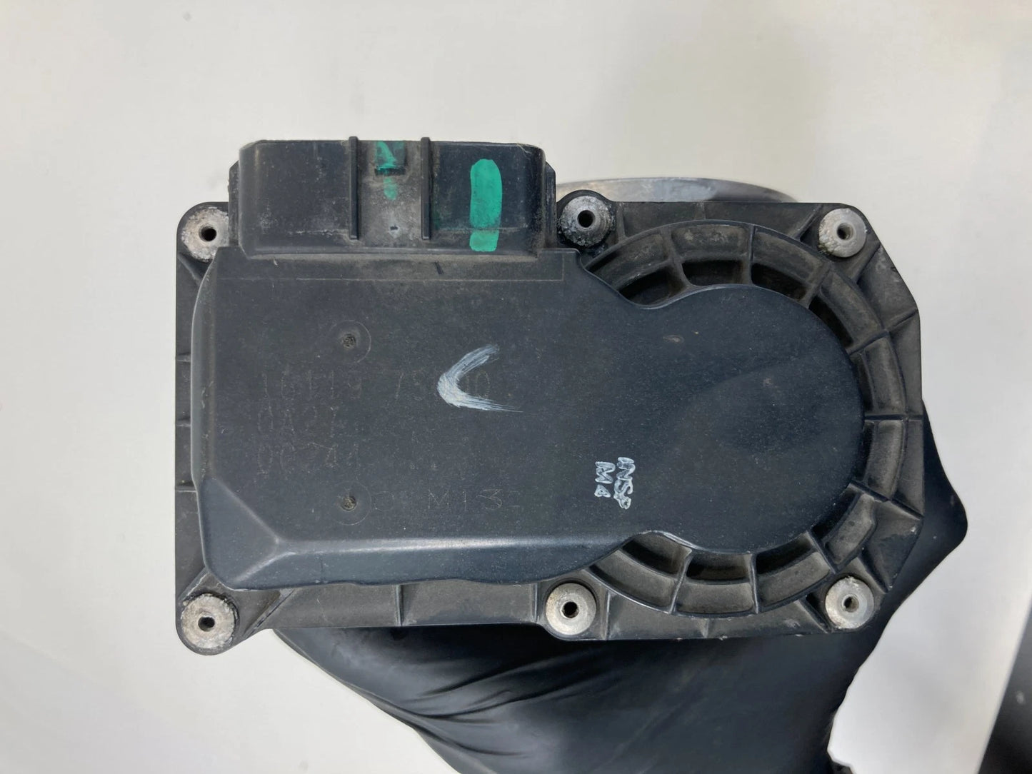 04 05 06 07 08 09 10 INFINITI QX56 5.6L AT THROTTLE BODY ASSEMBLY OEM